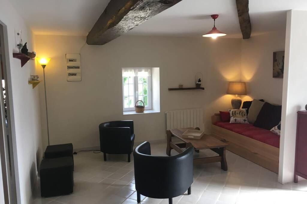 Logement Independant Le Poulailler Proche Guedelon Treigny Luaran gambar