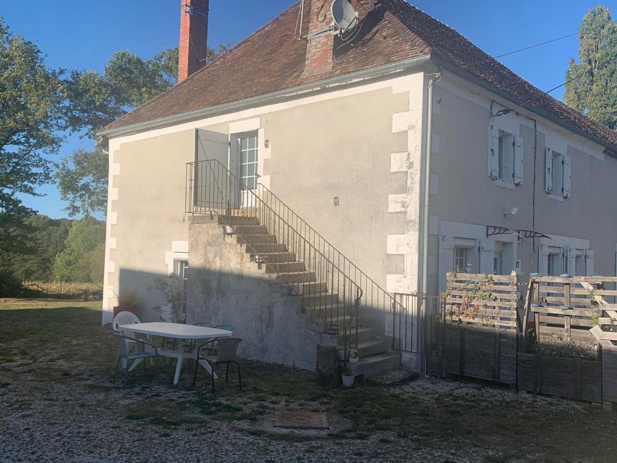 Logement Independant Le Poulailler Proche Guedelon Treigny Luaran gambar